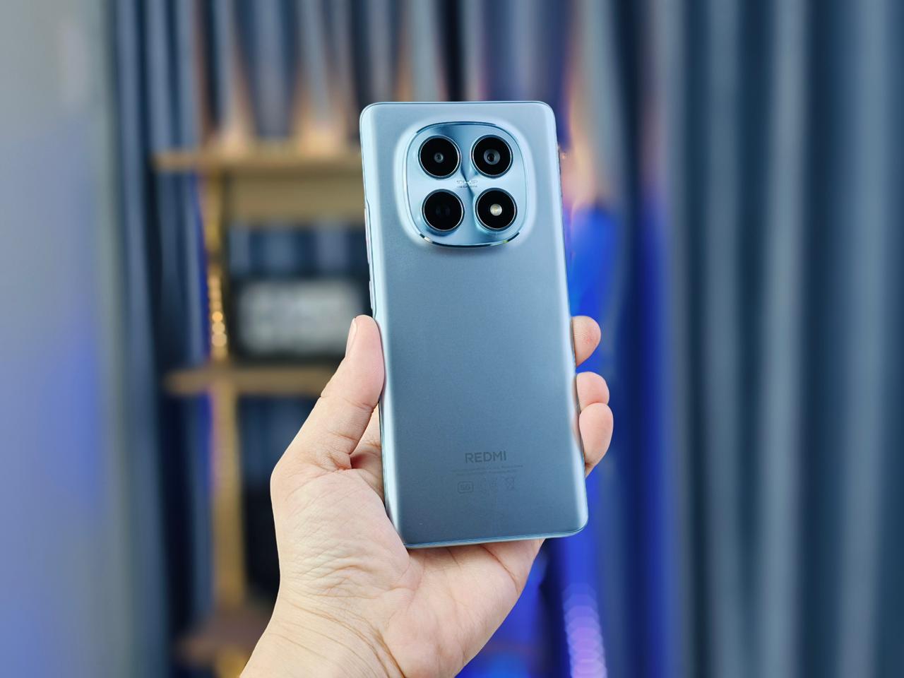 Trên tay Redmi Note 15 5G