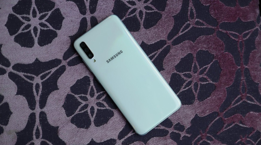 Samsung Galaxy A70 (6GB | 128GB Like New Samsung Galaxy A70 (6GB | 128GB Like New