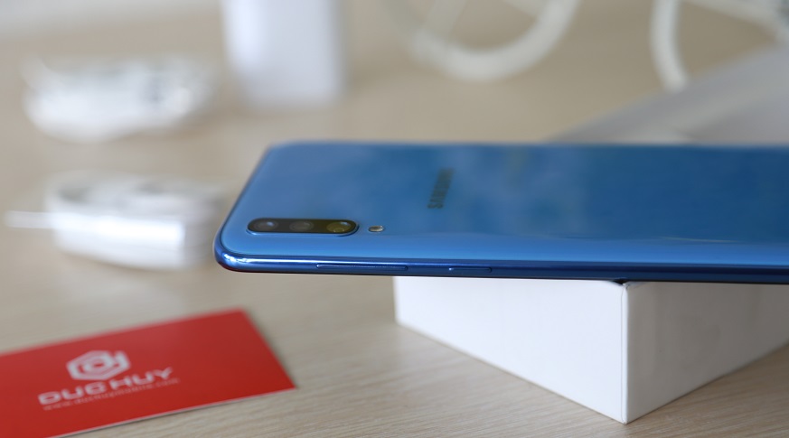 Samsung Galaxy A70 (6GB | 128GB) Mới Công Ty Samsung Galaxy A70 (6GB | 128GB) Mới Công Ty
