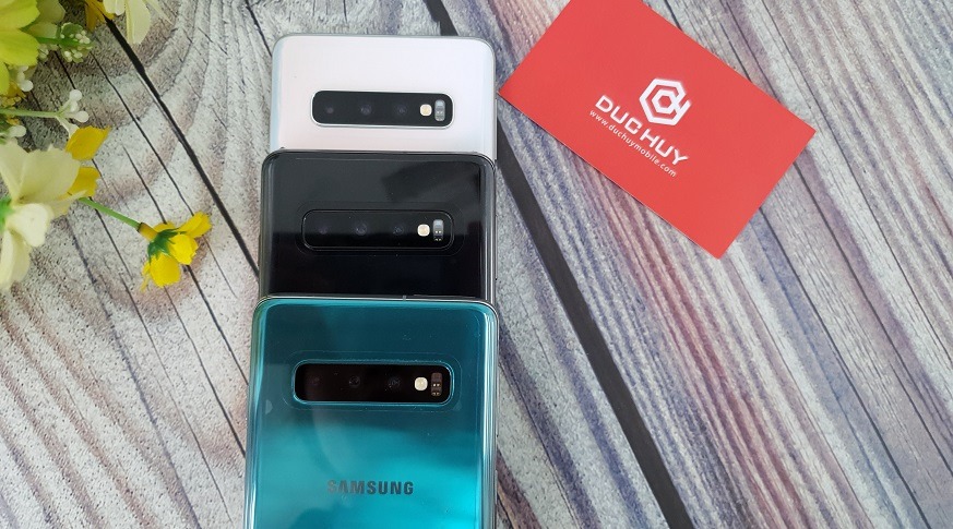 Samsung Galaxy S10 128GB ( 2 SIM ) Like New