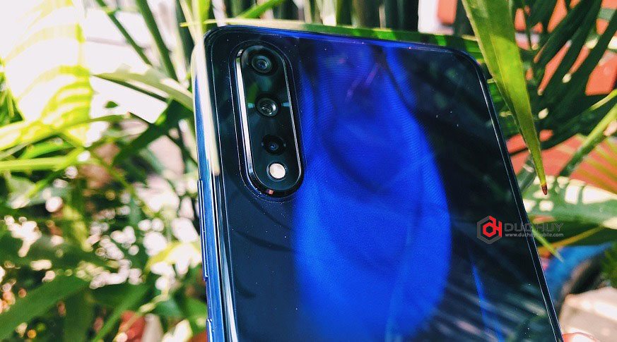 Vivo iQOO Neo 855 (6GB | 128GB)