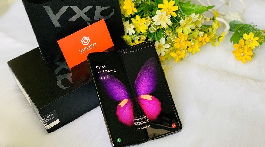 Samsung Galaxy Fold 5G ( Mới 100% ) Samsung Galaxy Fold 5G ( Mới 100% )