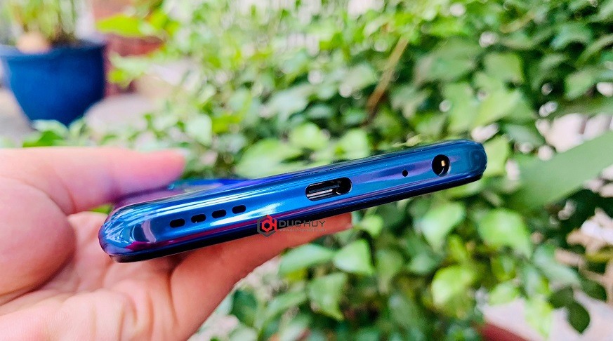 Vivo iQOO Neo 3 (8GB | 128GB)