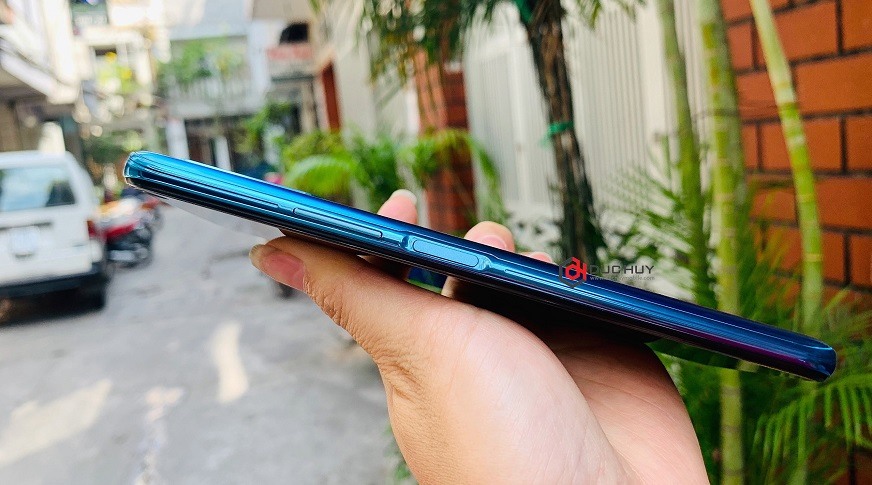 Vivo iQOO Neo 3 (8GB | 128GB)