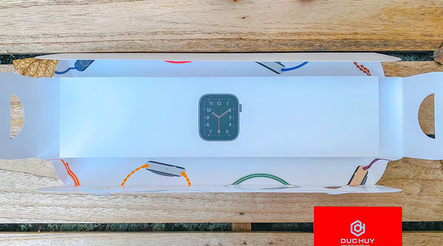 Apple Watch SE 44mm (GPS) Viền Nhôm  - Dây Cao Su Chính Hãng VN/A