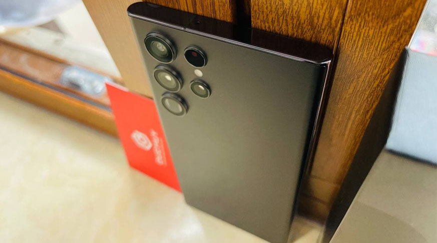 Samsung Galaxy S22 Ultra 5G (8GB | 128GB) Chính Hãng