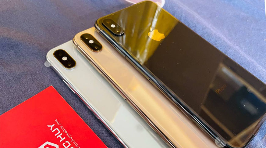 iPhone XS 64GB Mới 100% Chưa Active iPhone XS 64GB Mới 100% Chưa Active