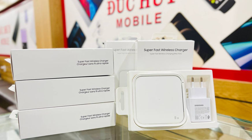 Đế Sạc Không Dây 15W Samsung [EP-P2400] Chính Hãng