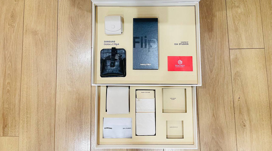 Samsung Galaxy Z Flip4 5G (8GB | 256GB) Flex Mode Collection Chính Hãng