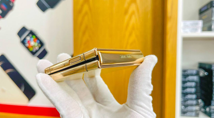 Samsung Galaxy Z Flip4 5G (8GB | 256GB) BESPOKE Chính Hãng