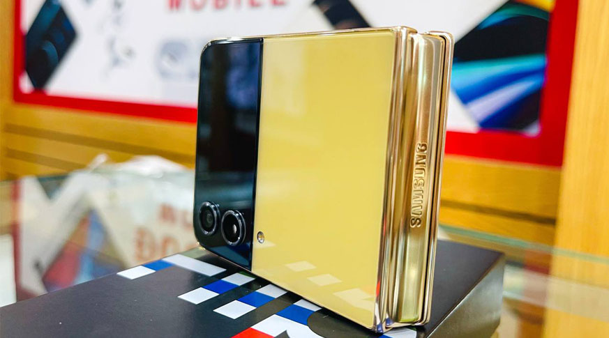 Samsung Galaxy Z Flip4 5G (8GB | 256GB) BESPOKE Chính Hãng