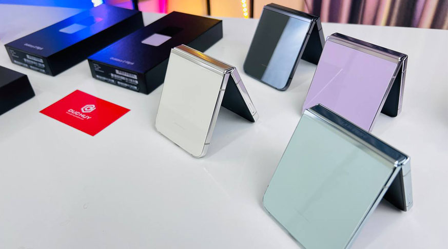 Samsung Galaxy Z Flip5 5G (8GB | 256GB) Chính Hãng