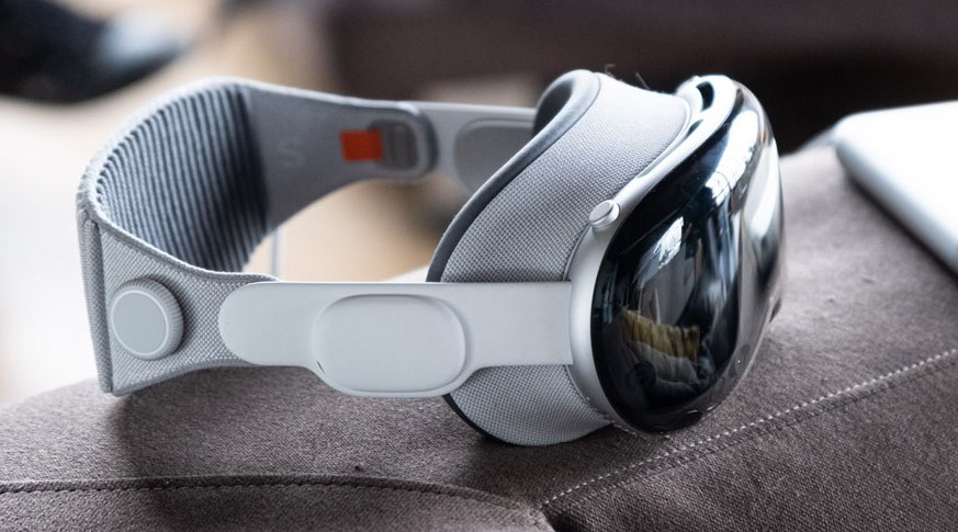 Tai nghe Apple AirPods Pro Gen 2 MagSafe Charge (USB-C) Chính Hãng