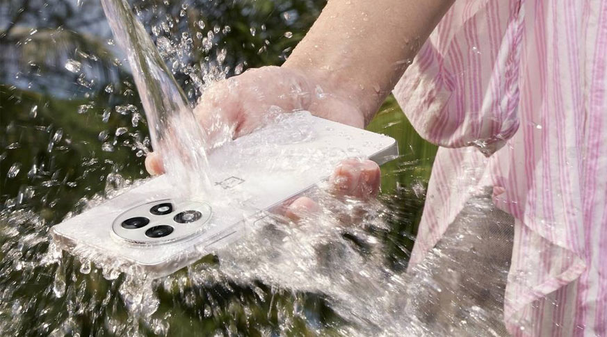 OnePlus 13R 5G (12GB | 256GB) OnePlus 13R 5G (12GB | 256GB)