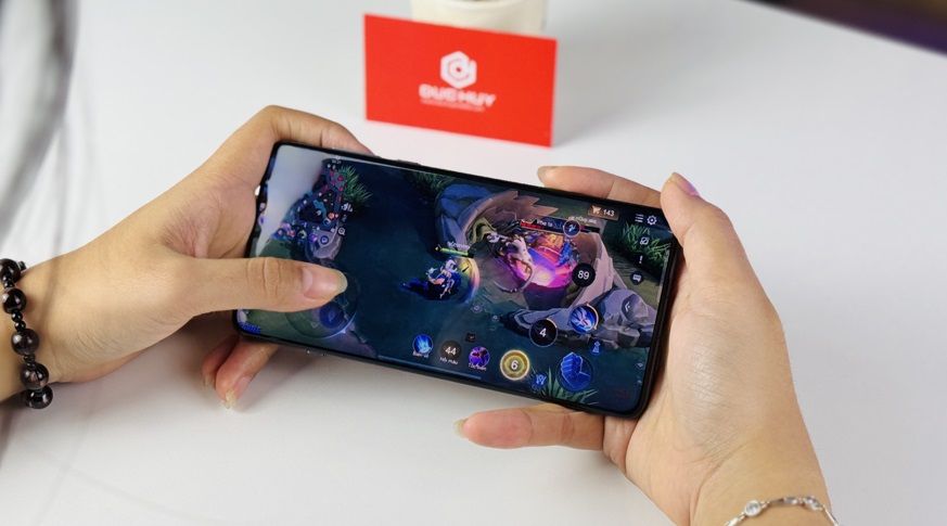 Trải nghiệm chơi game trên OPPO Find X8 Pro Trải nghiệm chơi game trên OPPO Find X8 Pro