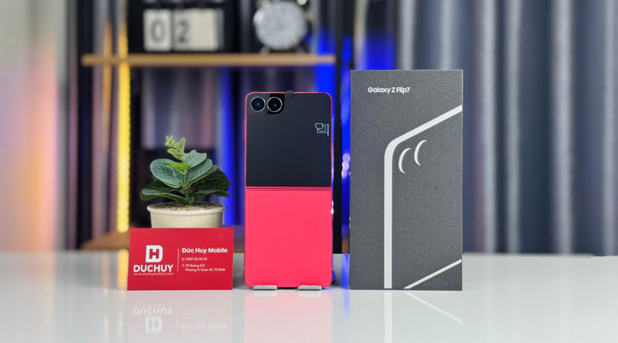 Samsung Galaxy Z Flip7 5G