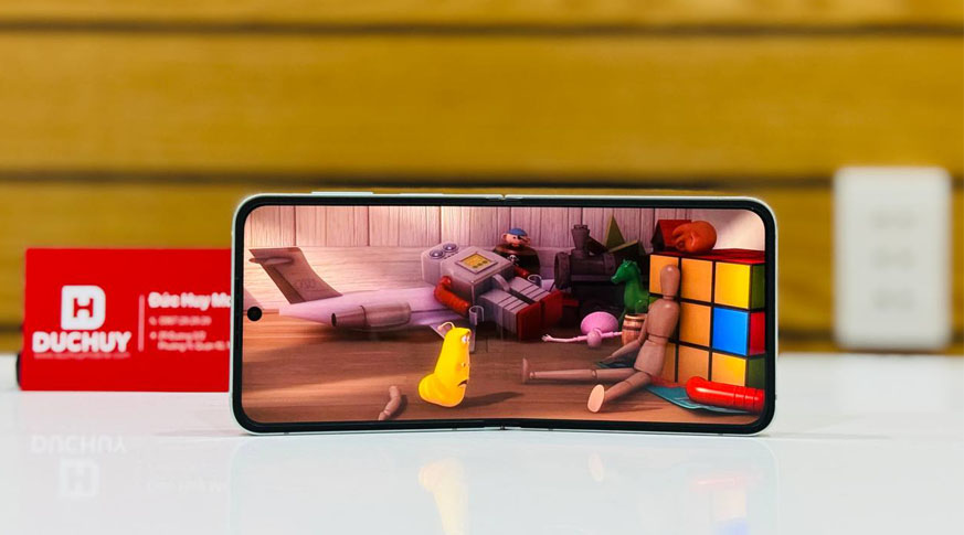 Samsung Galaxy Z Flip6