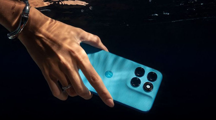 Motorola Moto G87