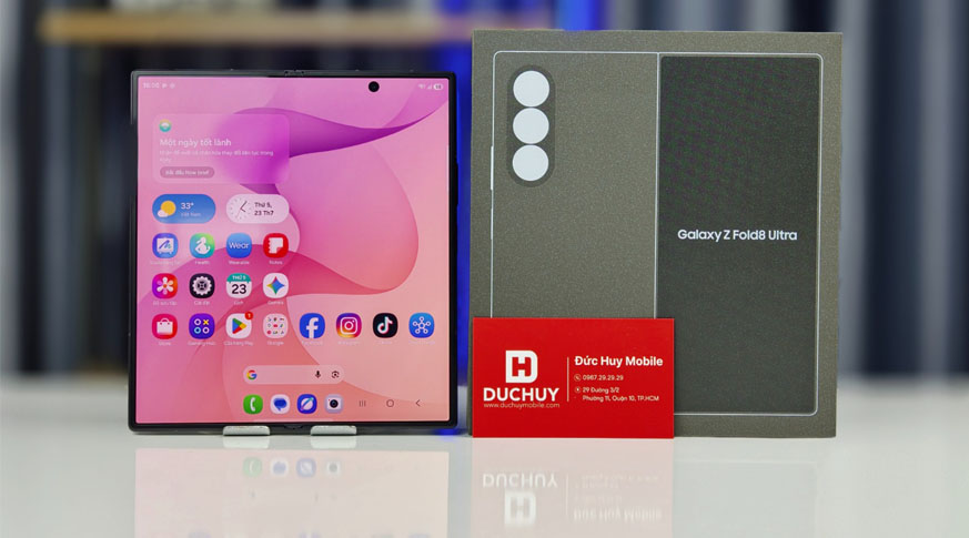 Galaxy Z Fold 8 Ultra