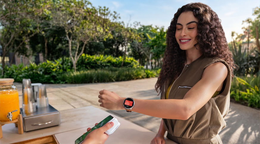 Motorola Watch Ultra giá rẻ