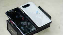 Đập hộp ROG Phone 5: Điện thoại chơi game mạnh nhất hệ mặt trời Đập hộp ROG Phone 5: Điện thoại chơi game mạnh nhất hệ mặt trời
