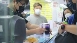 iPhone 14 Pro Max quốc tế giá bao nhiêu trong năm 2025?