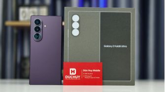 Đập hộp Galaxy Z Fold 8 Ultra có gì bên trong?